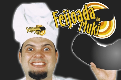 Acadêmico de jornalismo . Apresentador do mukishow na Unisul tv, Humorista e colunista - COMUNICÓLOGO a 20 anos !