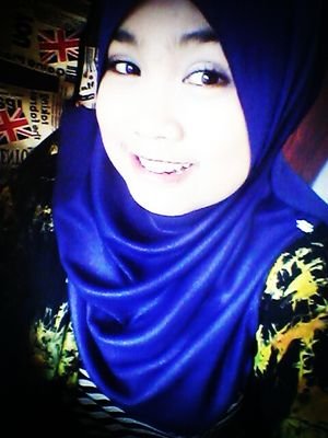 I don't trust too much, I don't love too much, I don't hope to much, because that too much can hurt so much.. ig-habiibah_qassih wc-habiibah_qassih ws-017..??