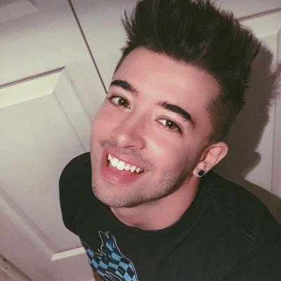 A Girl Fan Account to support a Singer Song Writer BrandonEvans Follow Him On His Ofical Account Twitter & SnapChat @bevansisme & Istagram brandonevans