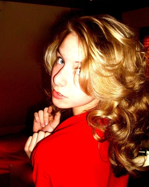 brobibi's profile picture. 