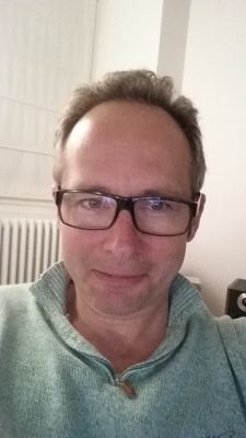Docteur en Sciences de Gestion. Université Paris II Panthéon Assas. CEO Customer Delight.