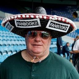 I am a Mexican sombrero with a penchant for Yorkshire.  I sit on top of the current #LUFC managers head. Arrriiibbbaaaaa. #MOT (Munching on together)