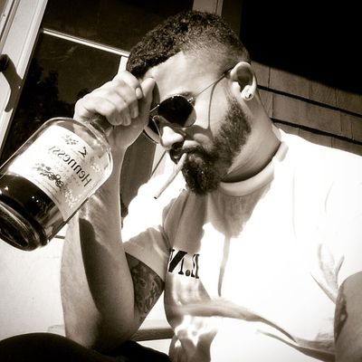 JJ_SoDriven's profile picture. Live not in efforts to be like the stars beyond us but rather be the star God intended you to be... #ENTMusic #Artist #BrokeNiggaRich #JJ