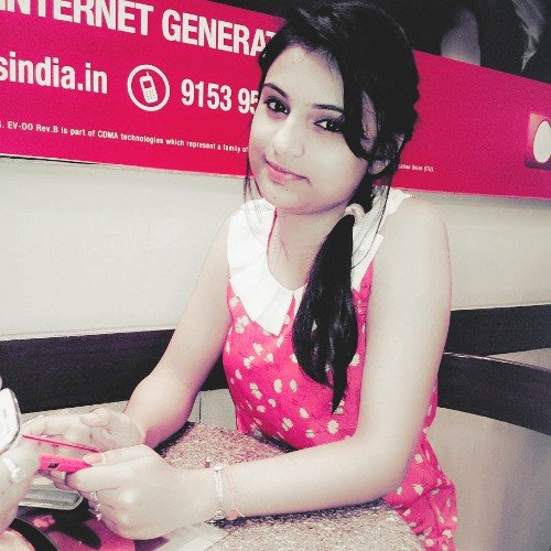 j_Ananya03's profile picture. an aspiring PR professional