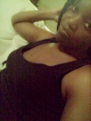 _unfuckwitable0's profile picture. the less u know the better , fuck a bio !