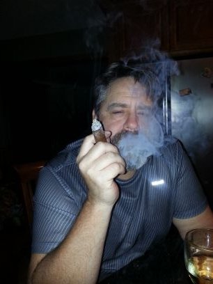 MicDennis's profile picture. Entrepreneur / The Swineharts 
HARMONICA PLAYER