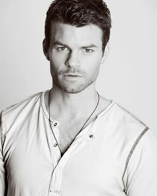 Votre source française sur Daniel Gillies.