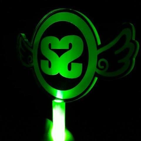 Triple S ~ I Love ♥ SS501 Leader in @Triple_S_Peru @HeneciaPeruFans @Prince_HYS_Peru @KKJ_ThanKYUPeru @KazokPeru @JuniqPeru
Henecia/Y.E.S/ThanKYU/Kazok/Junus