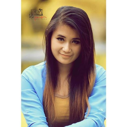 indahwekwek's profile picture. open your eyes and look around you