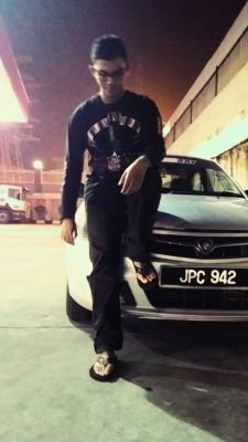 | Being yourself just makes you | ig: ay1eeee | Joho - Melaka |