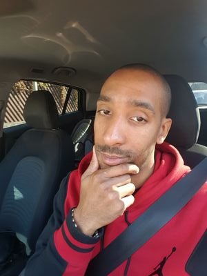 djdaviou971's profile picture. 