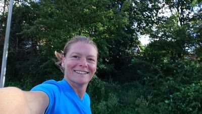 official twitter account for Run2relax. Marathon finisher and serieus about running. Blogging via http://t.co/wzYWxlRfKh. Running is a way of life!