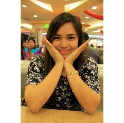 NoelleHalago's profile picture. 📌iloilo 📍traveler
✈set goals and go travel