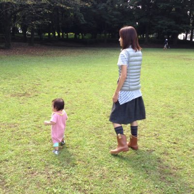 brancusi1982's profile picture. 東北芸術工科大学卒。webデザインの仕事、マークアップエンジニア、銅版画、元書店員、植物が好き、MYプレス機とその重みに耐えられる地盤が欲しい。エレファントカシマシ/宮本浩次/mga/時々日曜礼拝に通ったり賛美歌歌ったりします。