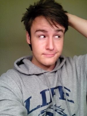 epicbomb2's profile picture. I aspire to be something great I hope