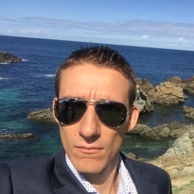 AlexCarpeno's profile picture. Español, madrileño y madridista. ATC LETO TWR. Ex-Jugador y Árbitro de Balonmano. Aficionado al Padel.