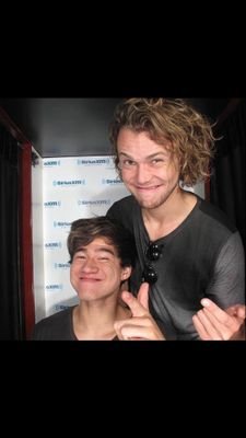 5sos_funnyposts's profile picture. 5SOS FUNNY ❌