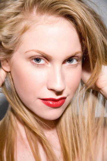 BeautyByAlex's profile picture. makeup artist/photographer