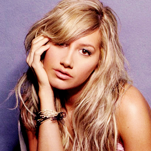 I am Tizzie since 2006. I support Ashley Tisdale 100% and never gonna stop
