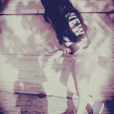 face: Thaylisii Rodrigues
whats: 47 97218323
kiwi: @thaylisii