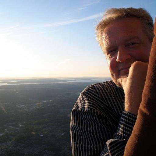 Husband, father, son, sibling, student, teacher and pastor. Attempting to make sense of life, one thought at a time. https://t.co/zXeyOxmfoY