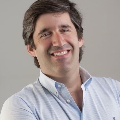 Blue Aegean Consultores, General Manager Estudante de Doutoramento Vereador na Câmara do Porto (2013-2017)