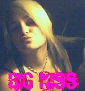 KikyTheBitch's profile picture. 