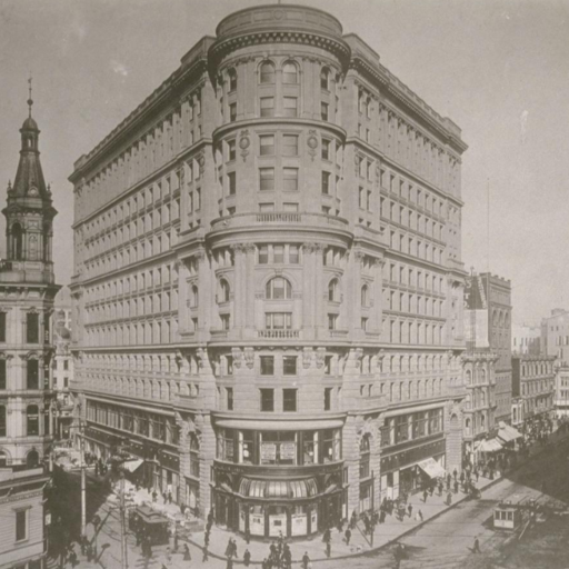 survived the 1906 earthquake like a boss. been the city's king of commerce ever since.