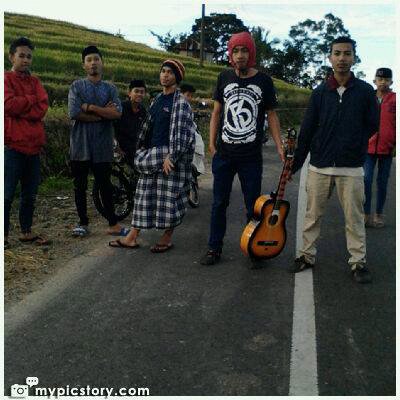 funkrock_1996's profile picture. AKU KUAT DI BAGIAN FISIKKU.., TPI AKU LEMAH DI BAGIAN HATIKU