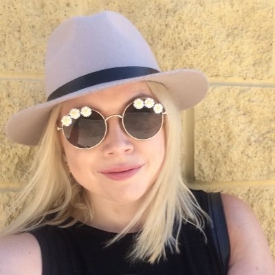 kerriminns's profile picture. design, culture, travel, food & fashion | marketer, content creator and designer | https://t.co/oa4PYl9SD9