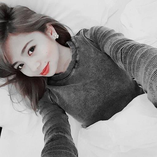 Ella26528479's profile picture. 