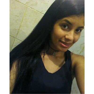 Viver é isto: ficar se equilibrando entre as escolhas e as consequências.
Snap: Clarice199