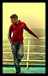 juancarlosc395's profile picture. debemos confiar en la capacidad que tiene cada persona de enseñarse a si misma...!