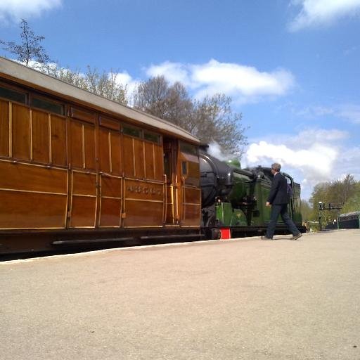 Does things with wood, usually on wheels.
Everyday is a bad hair day!