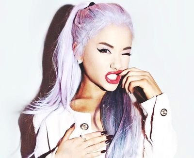 @arianagrande segue de volta My Diva Sempre Linda