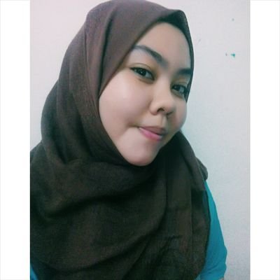 RoslyHasanah's profile picture. sembilan belas
