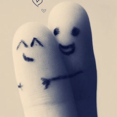 fu2_fu2's profile picture. 他人の物だとしても。 前に進むために色々やります。戻ったり迷ったりして。オシャレで立ち直る。