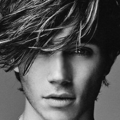 Boyband member, adventurer, people reader. Check out photos of me in a square on my instagram! george__shelley