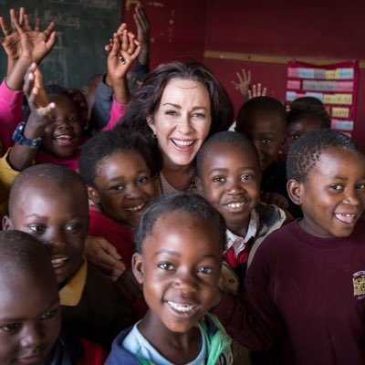 PattysHeart7's profile picture. A page to show my love for the remarkable @PatriciaHeaton. I love you forever, Patty.