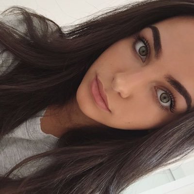 victoriarpgzah's profile picture. 