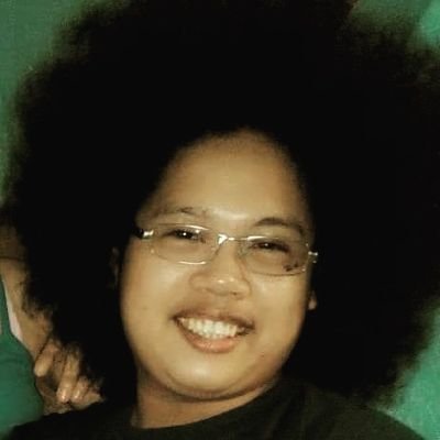 UlyTablate's profile picture. A normal person, an aspiring girl, a person with a golden voice and also a golden heart, A PRINCESS :)