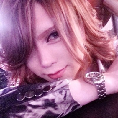プラベ垢です☆皆と繋がりたいので本垢フォローお願いします!本垢→@hate_1207 気軽にDMとリプ待ってます!