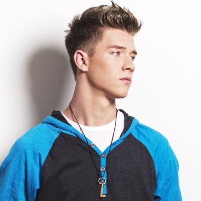 CollinsKey Profile Picture