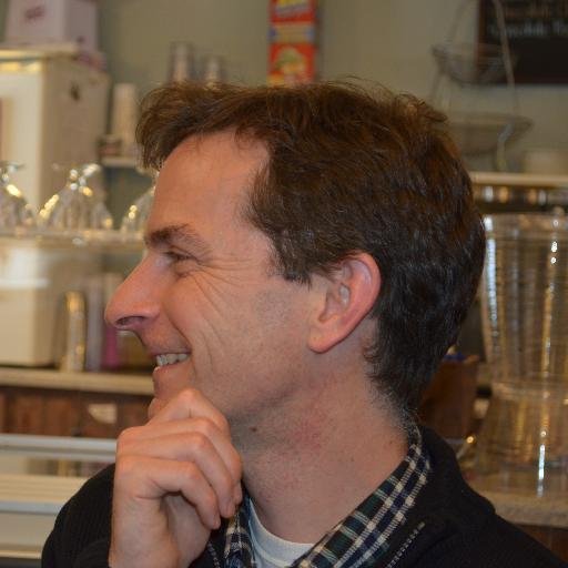 Alex_Godbold's profile picture. Enseignant de français au Centre scolaire de la Rive-Sud.