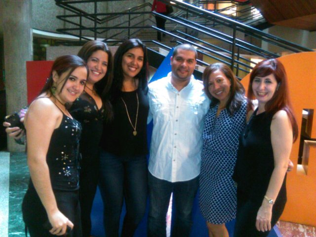 kimzambrano's profile picture. Yo soy VENEZOLANA y estoy muy orgullosa de serlo. Gerente del Teatro Trasnocho y Espacio Plural de @trasnochocult