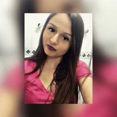 blatnereduarda's profile picture. Não me olha assim que eu perco o juízo, esse teu olhar deveria ser proibido, seu sorriso devia ter uma placa de perigo...