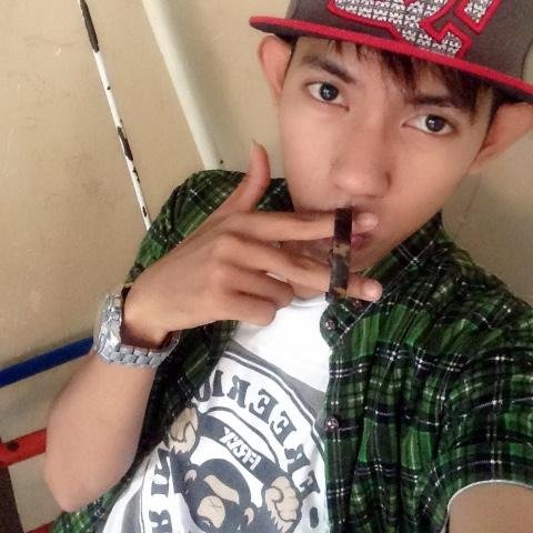 razakrr's profile picture. fisheries university of jakarta