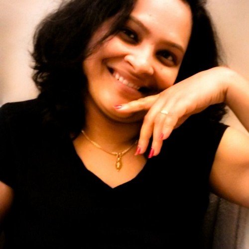 divya_viscomm's profile picture. 