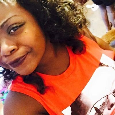 derrickmrgn09's profile picture. 