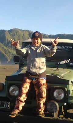 bimo250106's profile picture. 